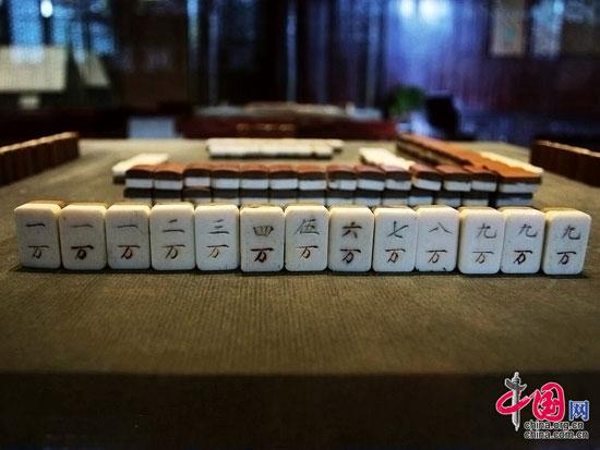 這是古老的竹制麻將。李中華攝影