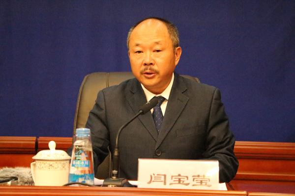 新聞發(fā)言人：西藏自治區(qū)日喀則市農(nóng)科所所長、研究員閆寶瑩.JPG